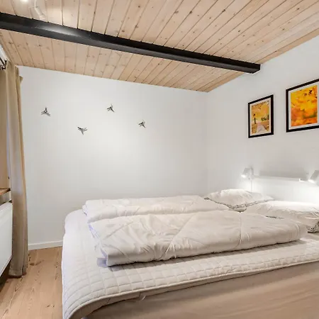 Nyaraló Smukt 2 Etagers Hus I Vrist Sj40 *